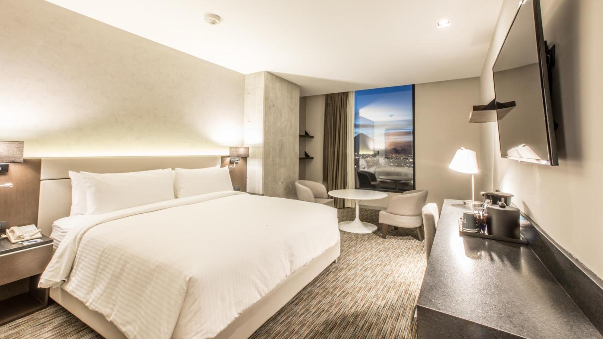 Four Points By Sheraton Puebla Exterior photo
